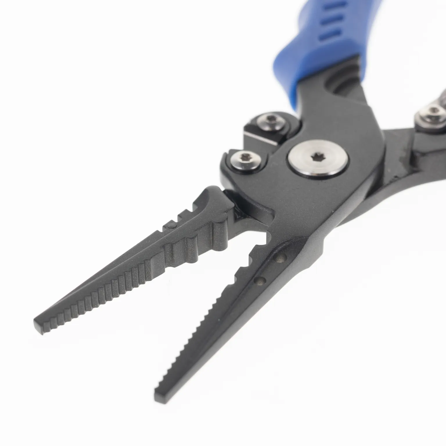 Reaction Tackle 6” & 7” Stainless Steel Fishing Pliers – Split End or Straight Nose with Braid Cutter - NEW